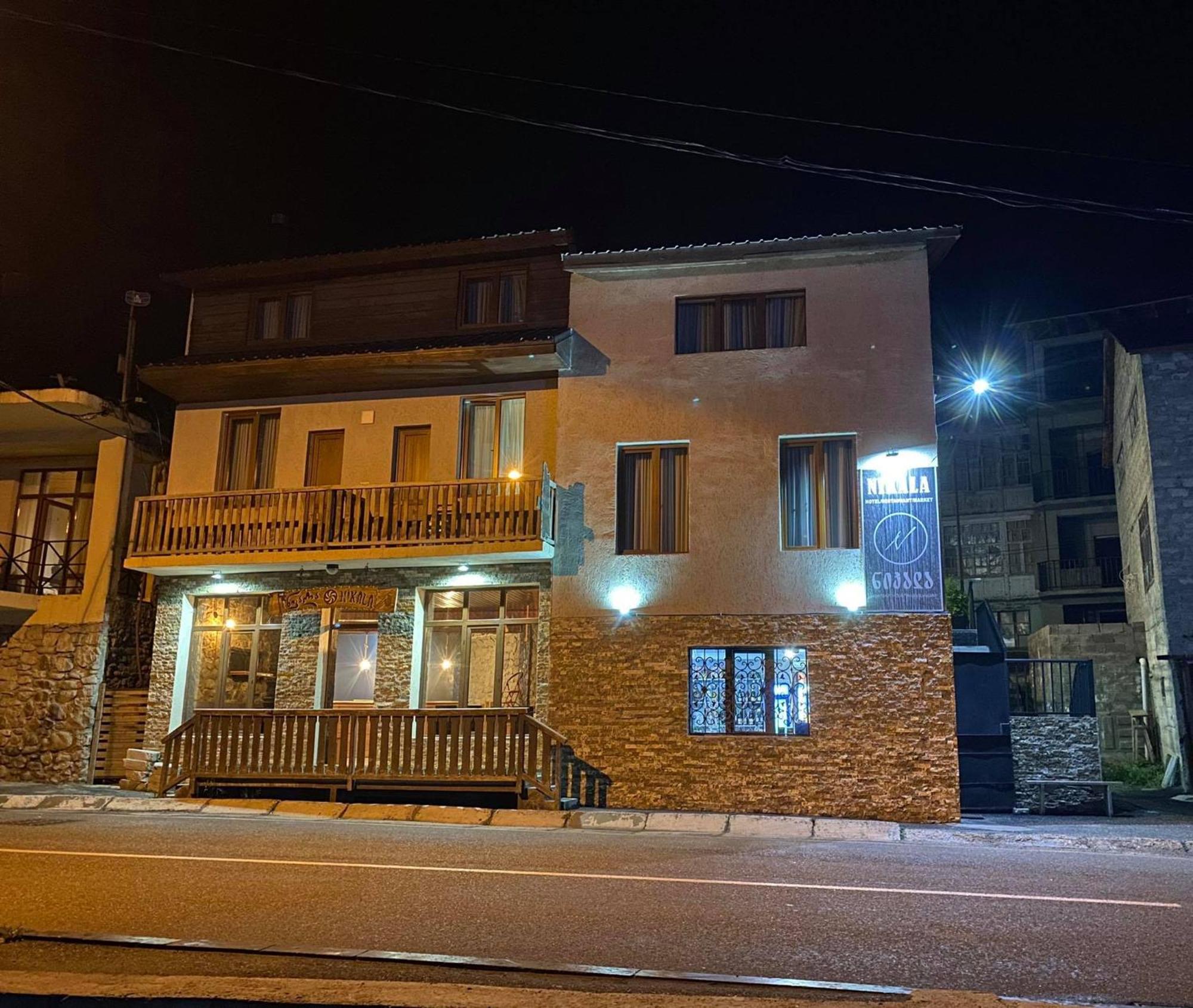 Guest House Nikala เมสเตีย ภายนอก รูปภาพ